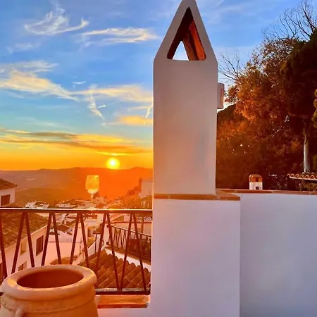 New Apartment! Private Roooftop Terrace & Pool * Mijas